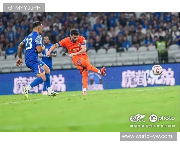 泰山队补时绝平浙江裁判长时间回看VAR判程进犯规克雷桑点射救主